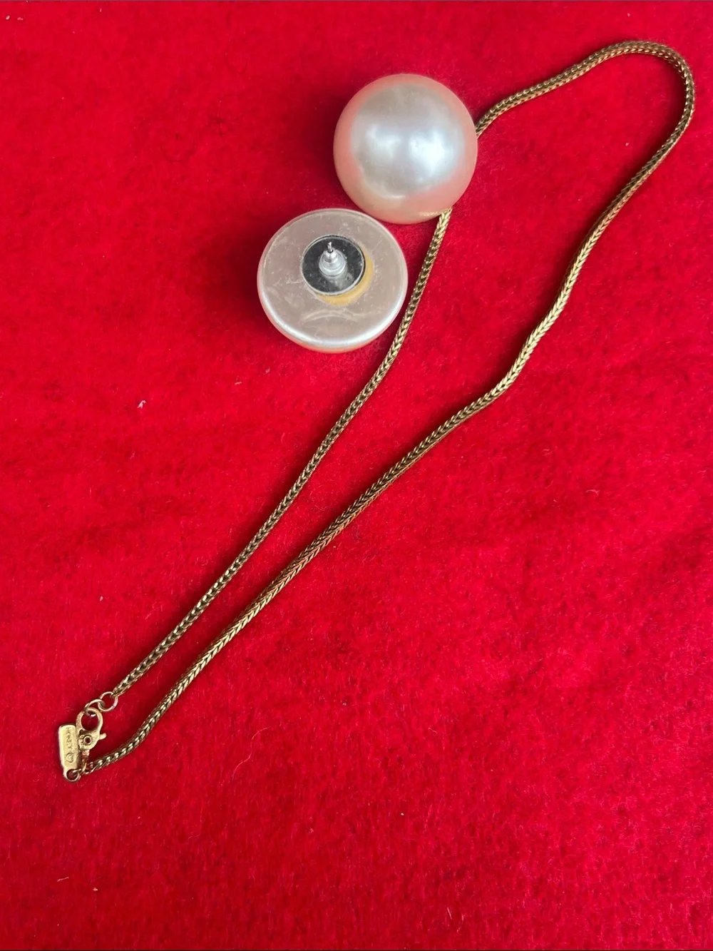 Vintage Gold Tone Pearl & Crystal Jewelry Lot - Necklace, Brooches, Earrings